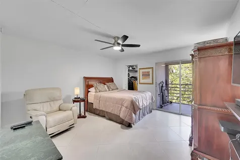 2804 Victoria Way Coconut Creek FL 33066