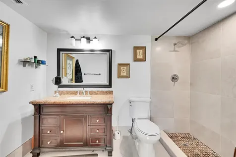 2804 Victoria Way Coconut Creek FL 33066