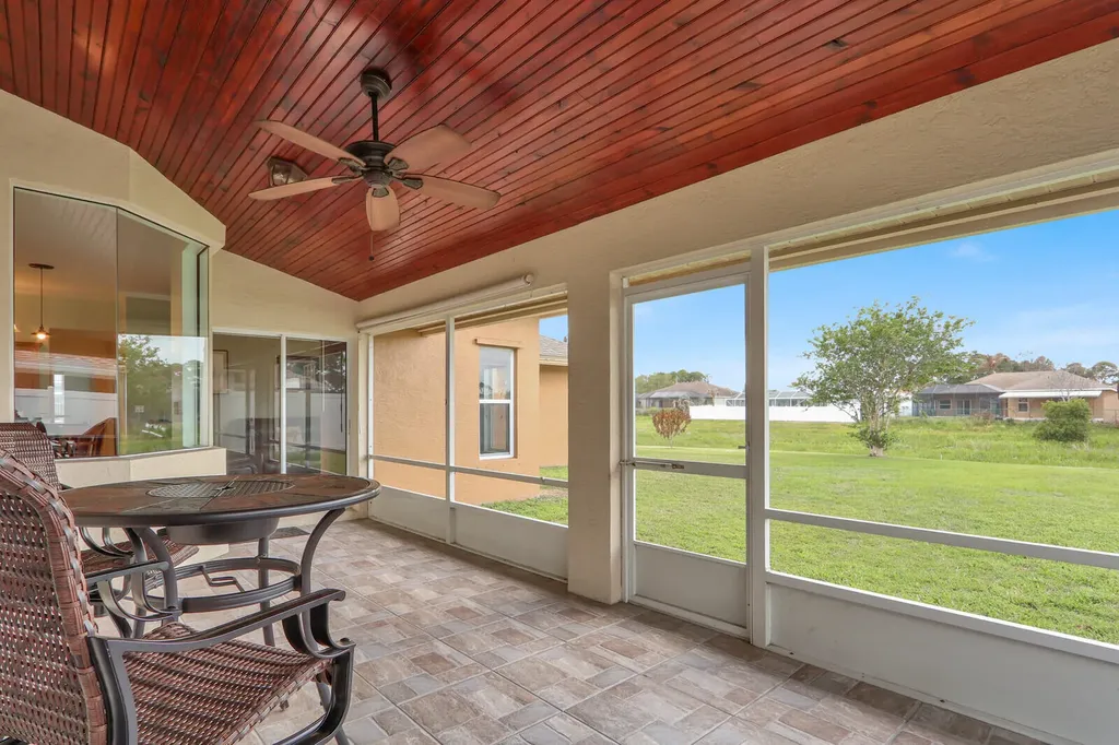 6478 NW Volucia Drive Port St Lucie FL 34986
