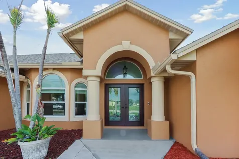 6478 NW Volucia Drive Port St Lucie FL 34986