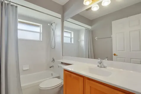6478 NW Volucia Drive Port St Lucie FL 34986