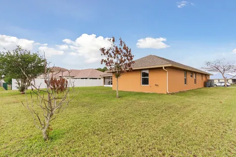 6478 NW Volucia Drive Port St Lucie FL 34986