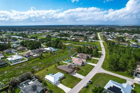 6478 NW Volucia Drive Port St Lucie FL 34986