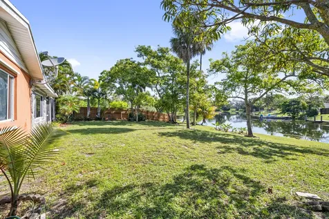1020 NW 45th Avenue Coconut Creek FL 33066