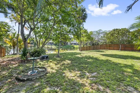 1020 NW 45th Avenue Coconut Creek FL 33066