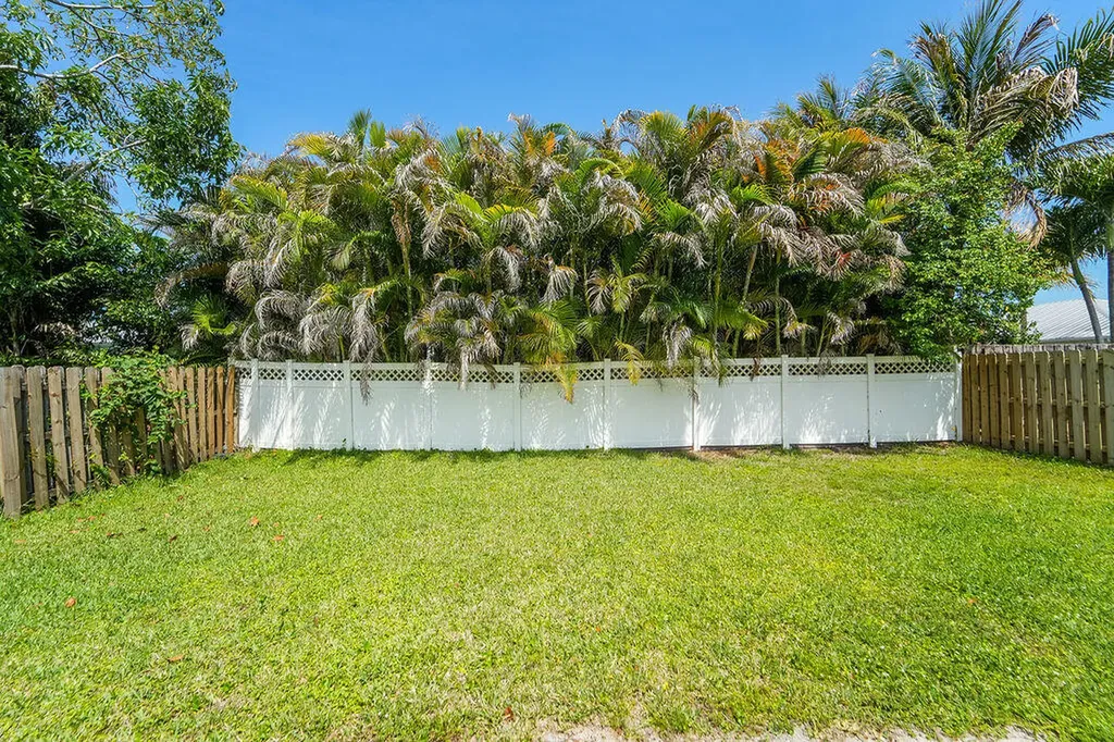 17664 Cinquez Park Road W Jupiter FL 33458