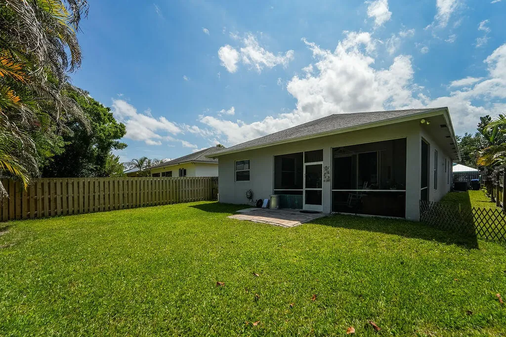 17664 Cinquez Park Road W Jupiter FL 33458