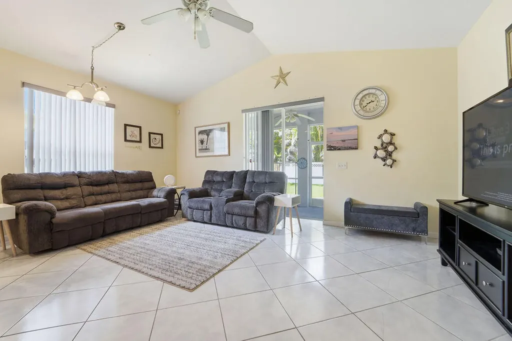 17664 Cinquez Park Road W Jupiter FL 33458