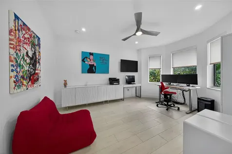21 NE 25th Street Wilton Manors FL 33305