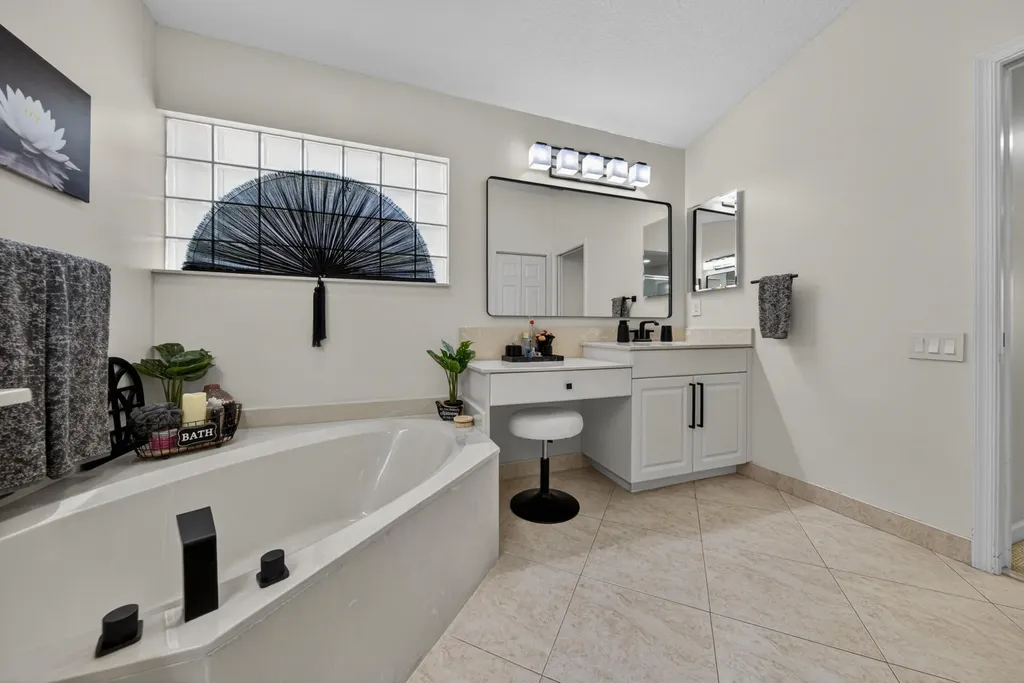 5361 Angel Wing Drive Boynton Beach FL 33437