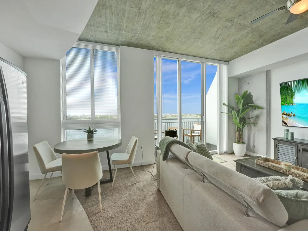 300 S Australian Avenue West Palm Beach FL 33401