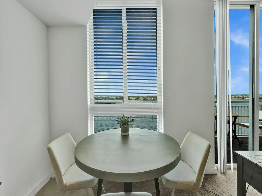 300 S Australian Avenue West Palm Beach FL 33401