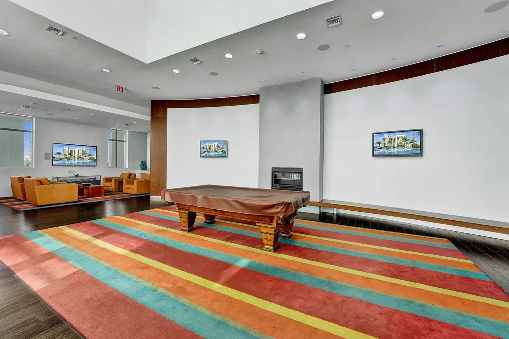 300 S Australian Avenue West Palm Beach FL 33401
