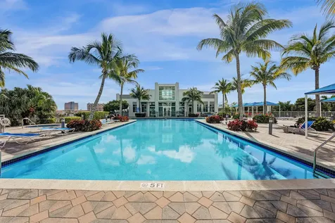 300 S Australian Avenue West Palm Beach FL 33401