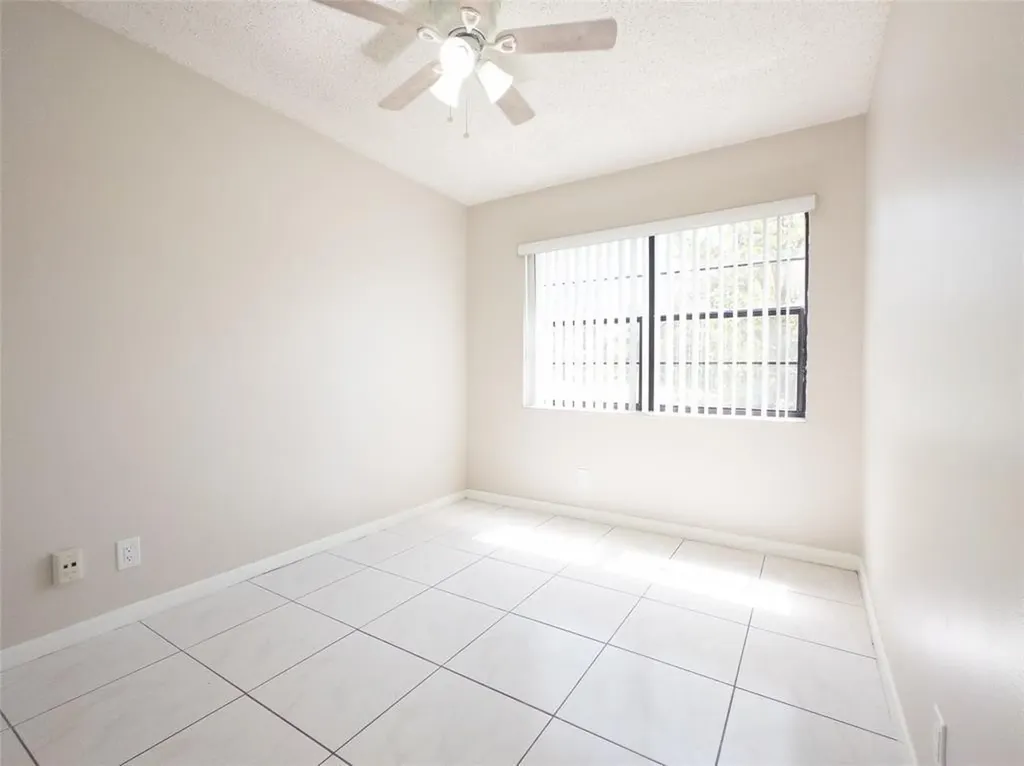 3256 NW 104th Avenue Coral Springs FL 33065