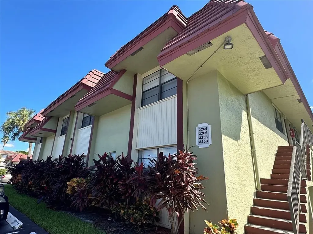 3256 NW 104th Avenue Coral Springs FL 33065