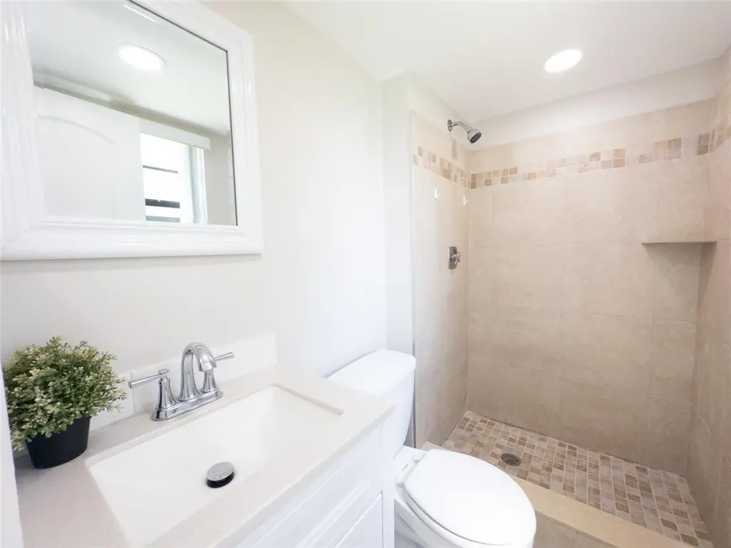 3256 NW 104th Avenue Coral Springs FL 33065