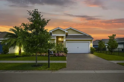 1338 Harvester Crossing Loxahatchee FL 33470