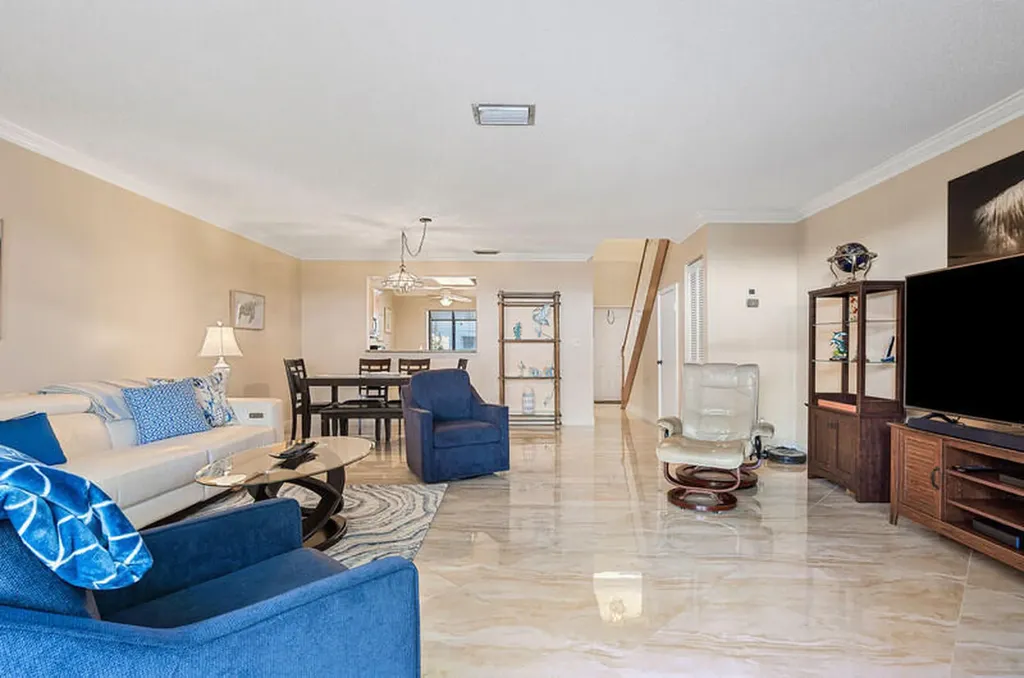 3409 SE 8th Street Pompano Beach FL 33062