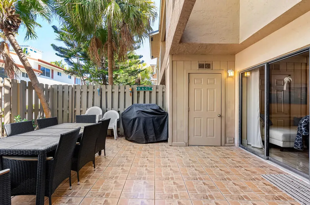 3409 SE 8th Street Pompano Beach FL 33062