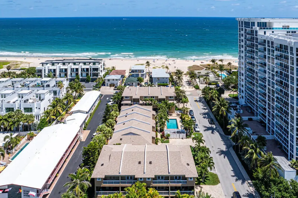 3409 SE 8th Street Pompano Beach FL 33062