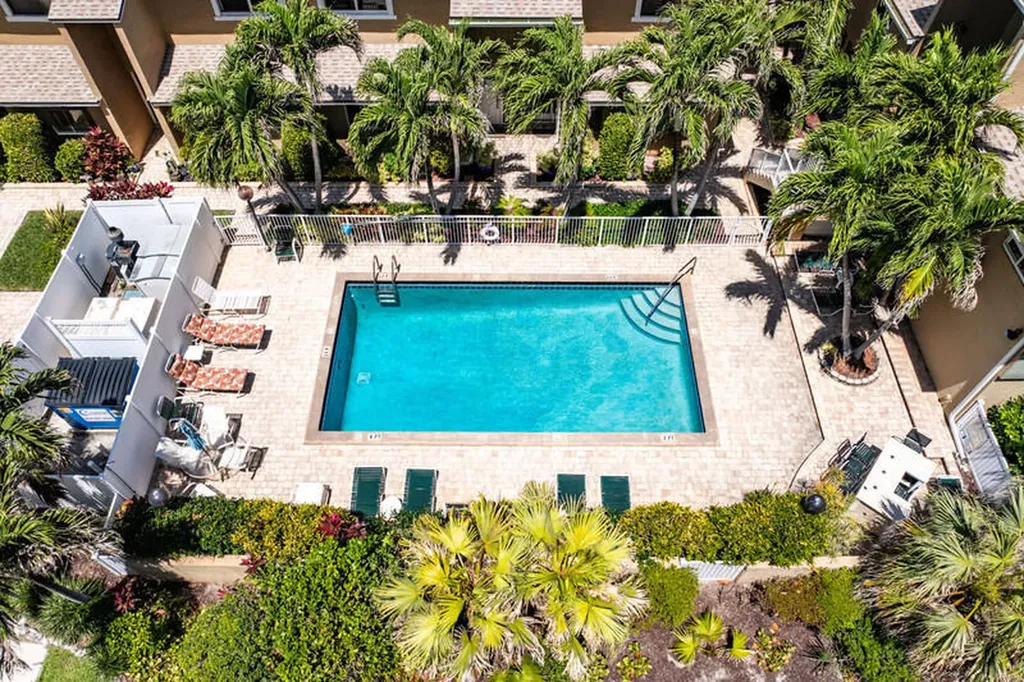 3409 SE 8th Street Pompano Beach FL 33062