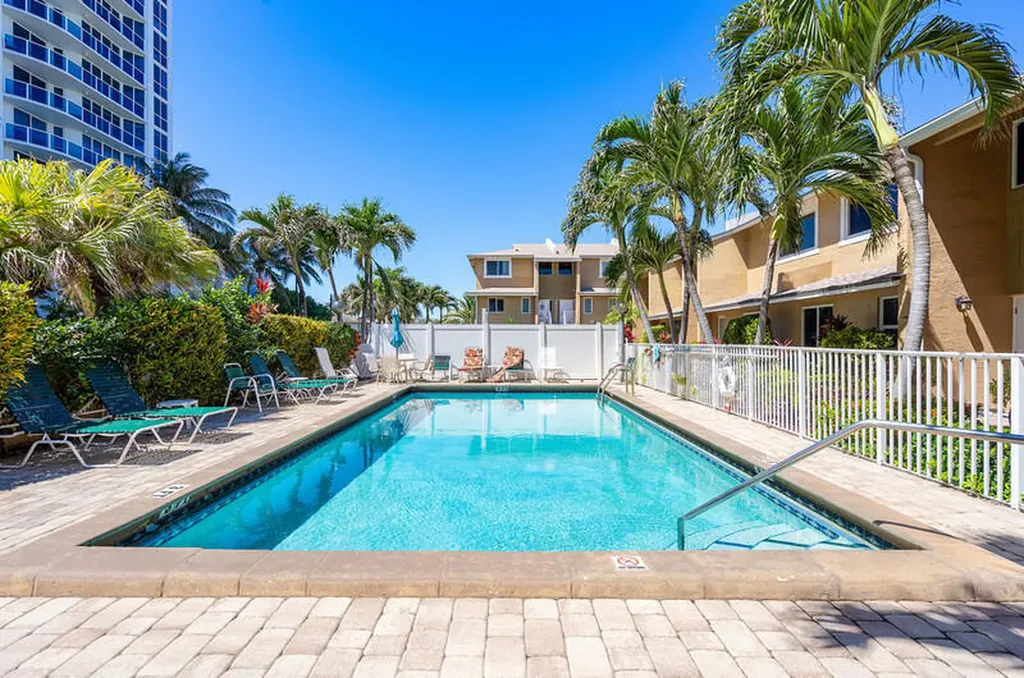 3409 SE 8th Street Pompano Beach FL 33062