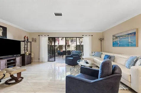 3409 SE 8th Street Pompano Beach FL 33062