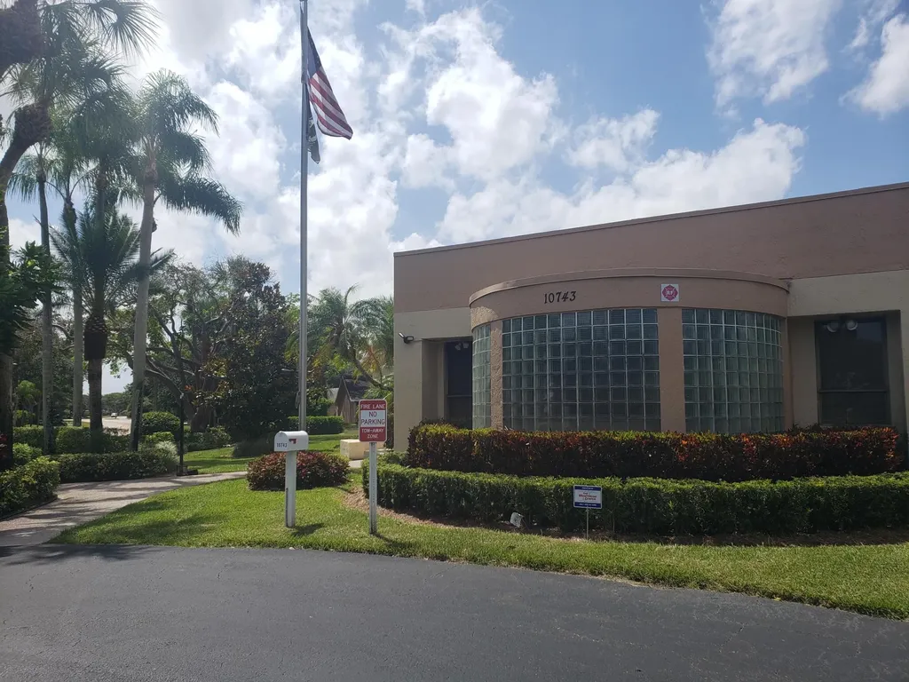 10875 Lake Front Place Boca Raton FL 33498
