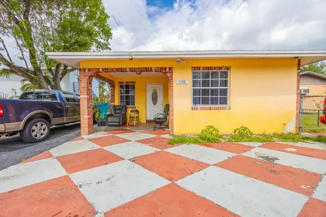 1125 NW 27th Avenue Fort Lauderdale FL 33311