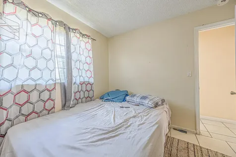 1125 NW 27th Avenue Fort Lauderdale FL 33311