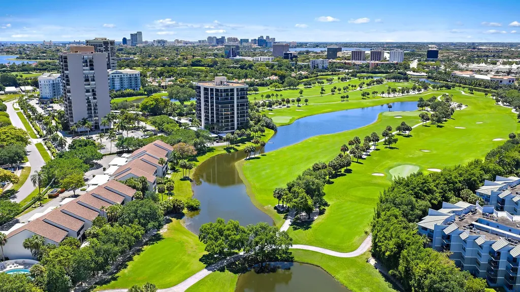 2435 Presidential Way West Palm Beach FL 33401