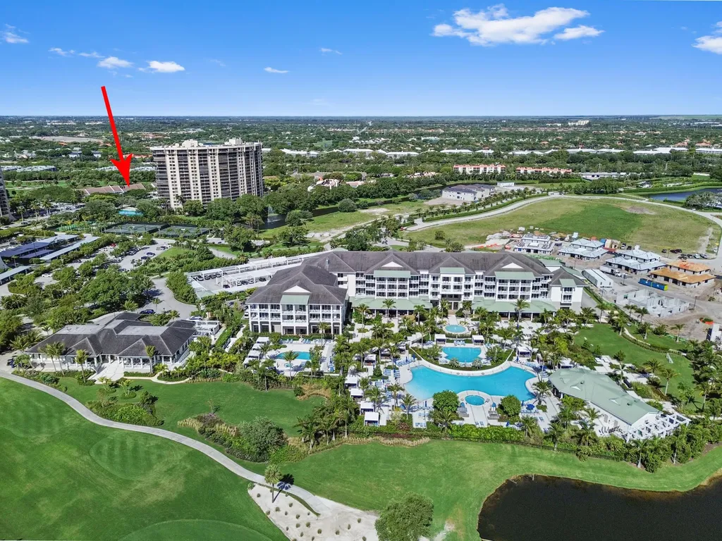 2435 Presidential Way West Palm Beach FL 33401