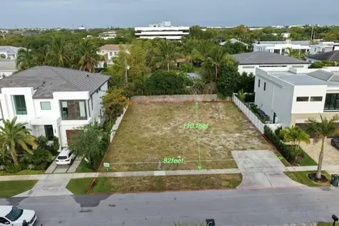 1001 NE 3rd Avenue Boca Raton FL 33432