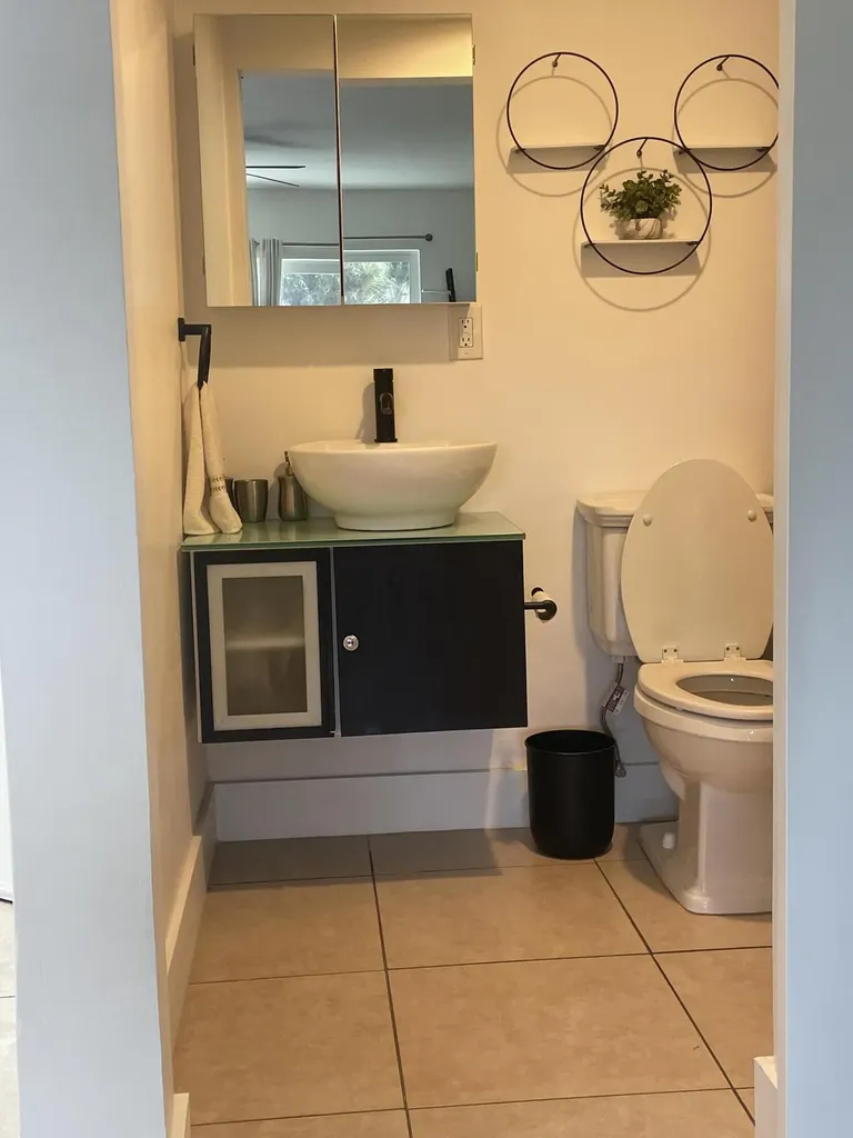 2900 NE 30th Street Fort Lauderdale FL 33306
