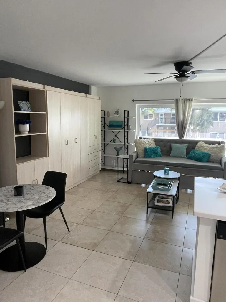 2900 NE 30th Street Fort Lauderdale FL 33306