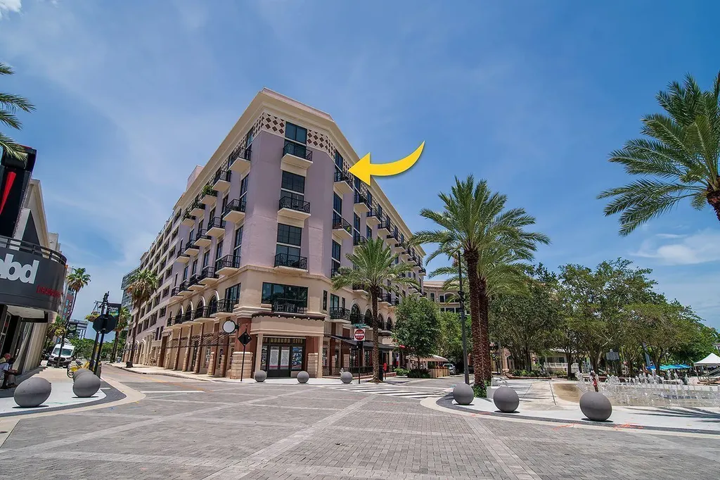101 N Clematis Street West Palm Beach FL 33401