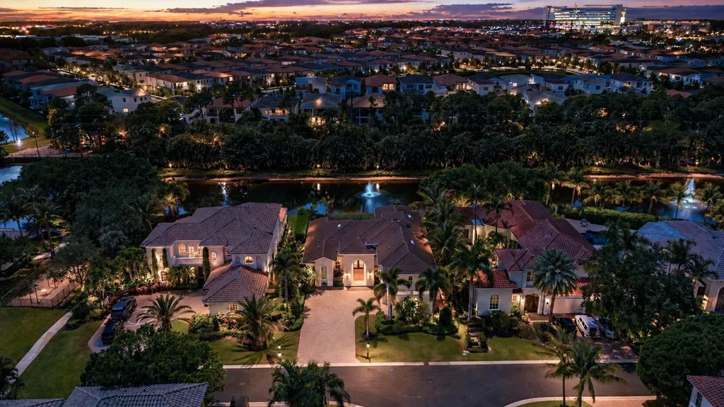 4131 Venetia Way Palm Beach Gardens FL 33418