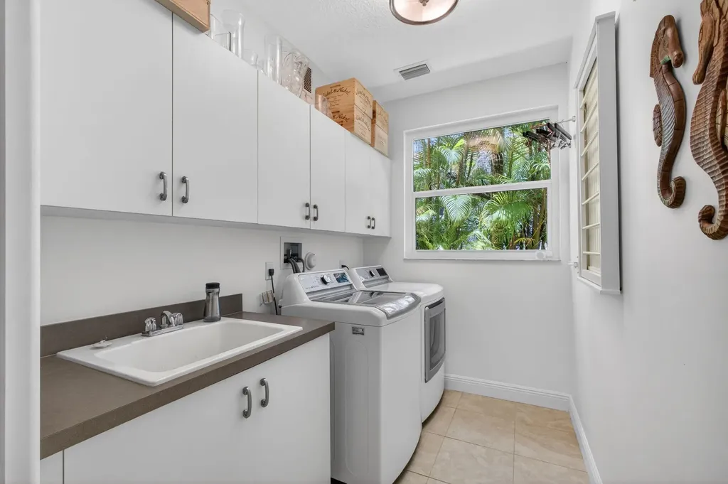4131 Venetia Way Palm Beach Gardens FL 33418