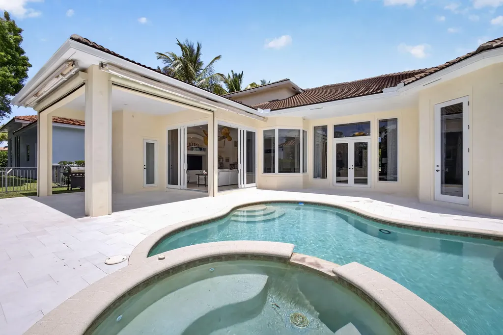 4131 Venetia Way Palm Beach Gardens FL 33418