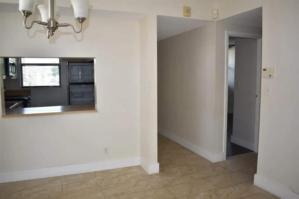 8415 Forest Hills Drive Coral Springs FL 33065