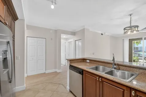 4 Renaissance Way Boynton Beach FL 33426