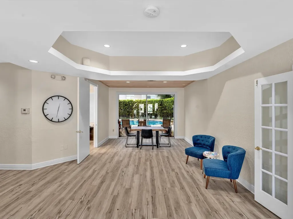 20930 Vía Azalea Boca Raton FL 33428