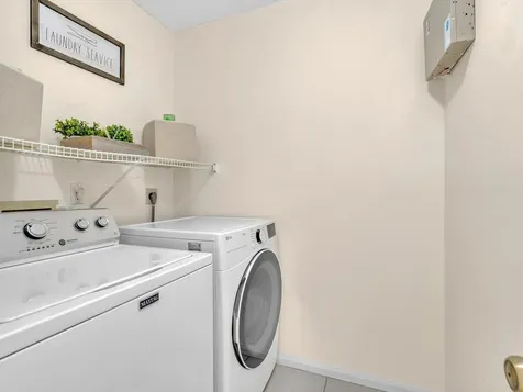 20930 Vía Azalea Boca Raton FL 33428