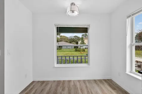 2206 S 34th Street Fort Pierce FL 34947