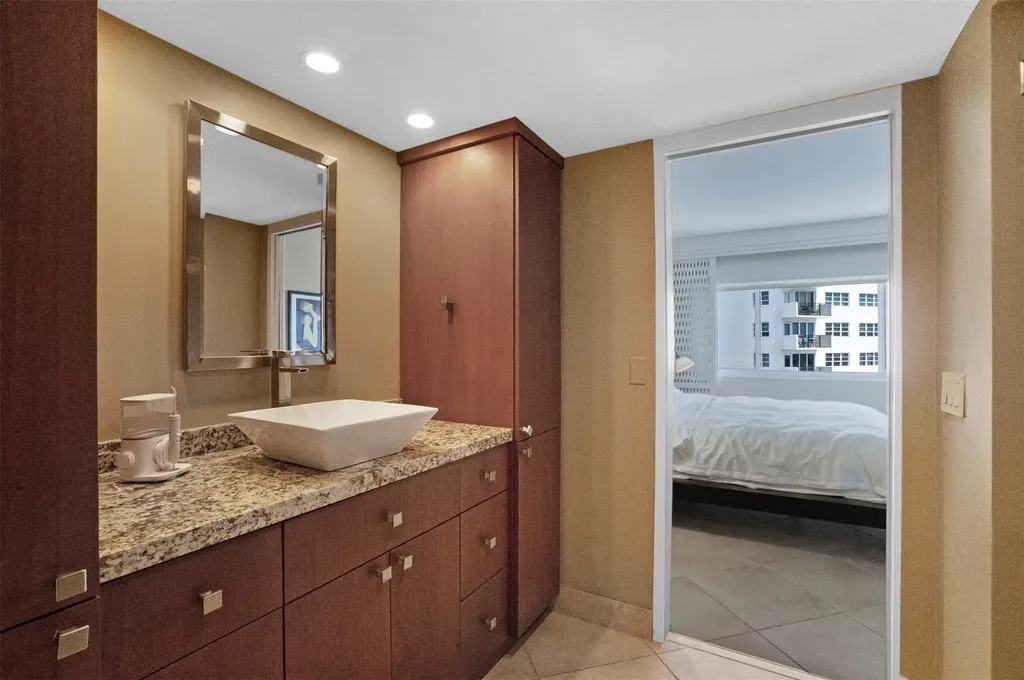 333 Sunset Drive Fort Lauderdale FL 33301