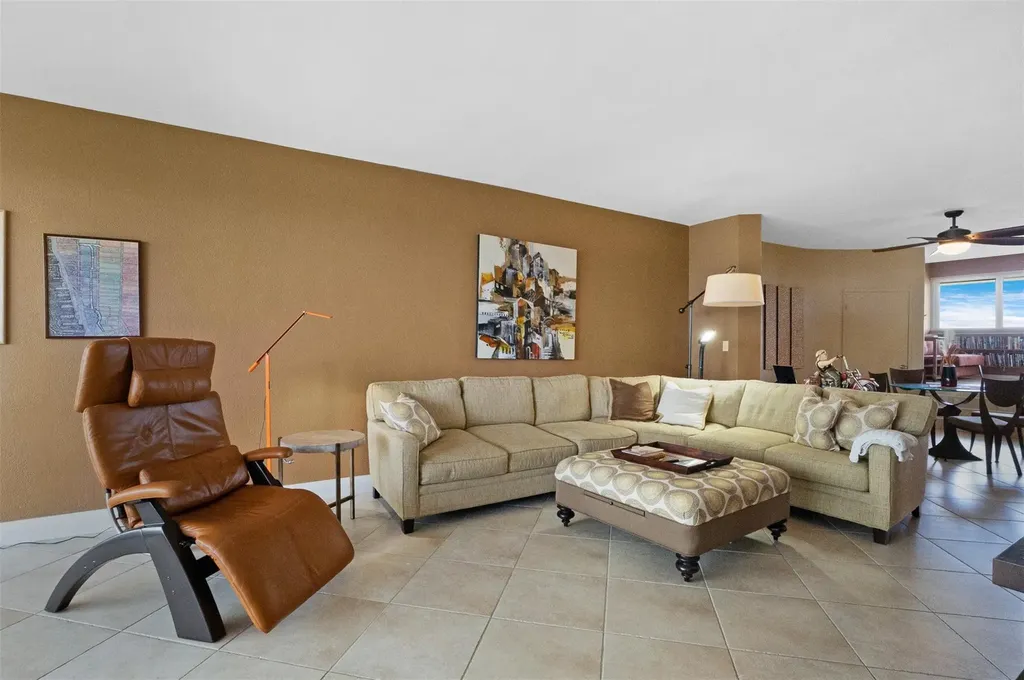 333 Sunset Drive Fort Lauderdale FL 33301