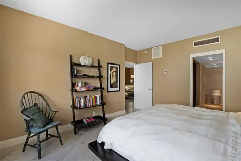 333 Sunset Drive Fort Lauderdale FL 33301
