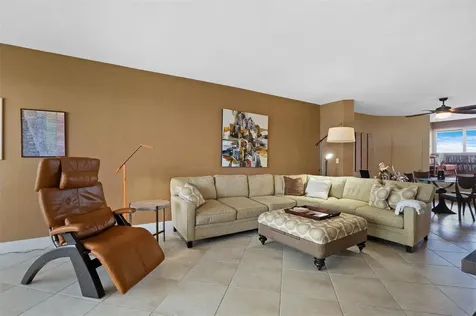 333 Sunset Drive Fort Lauderdale FL 33301