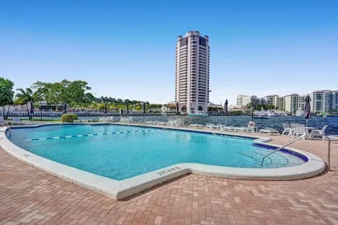 701 E Camino Real Boca Raton FL 33432